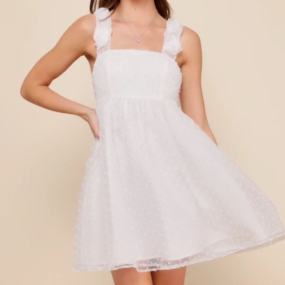 Lulu's White Sleeveless Square Neck Sundress